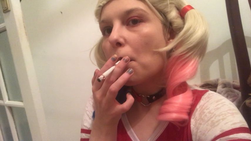 Harley Quinn smoking