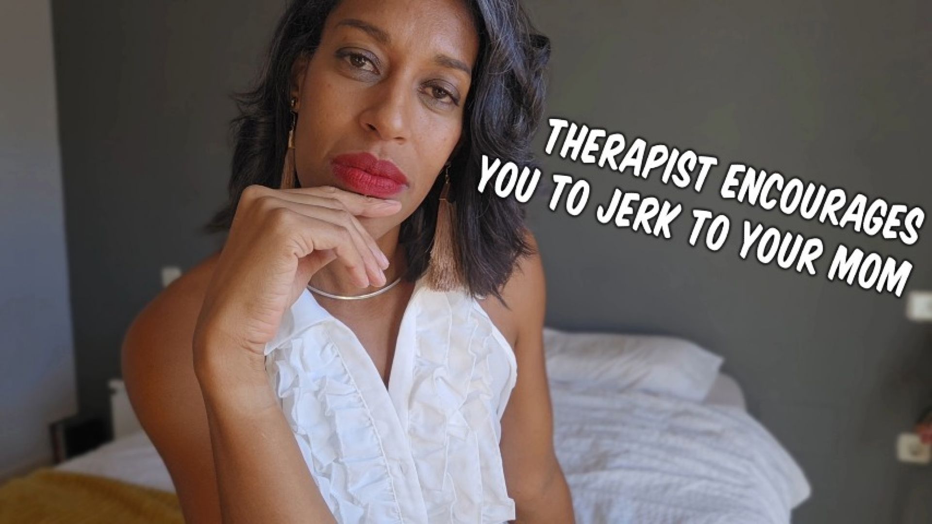 Therapist Goldenlace encourages you to jerk to your mom