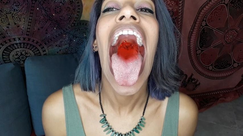 jelly swallow open mouth