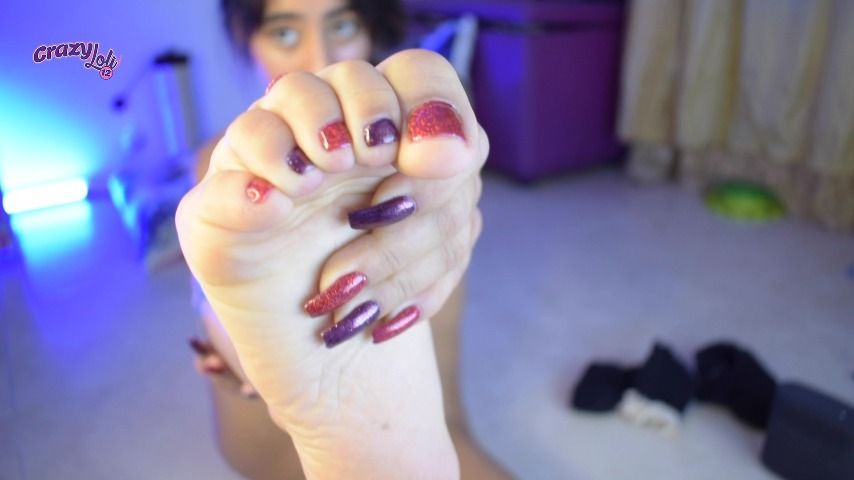 Footjob-Licking my cute feet