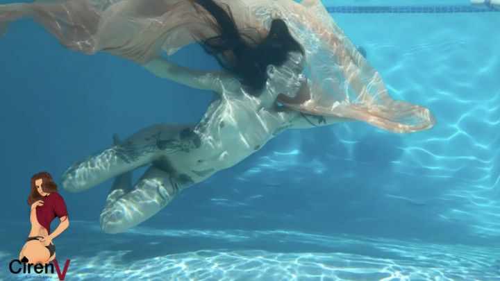 Swimming Naked and Underwater Blowjob