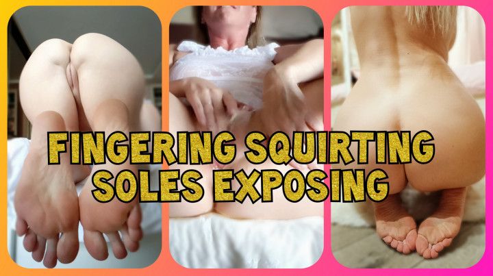 Rubbing squirting while soles exposing