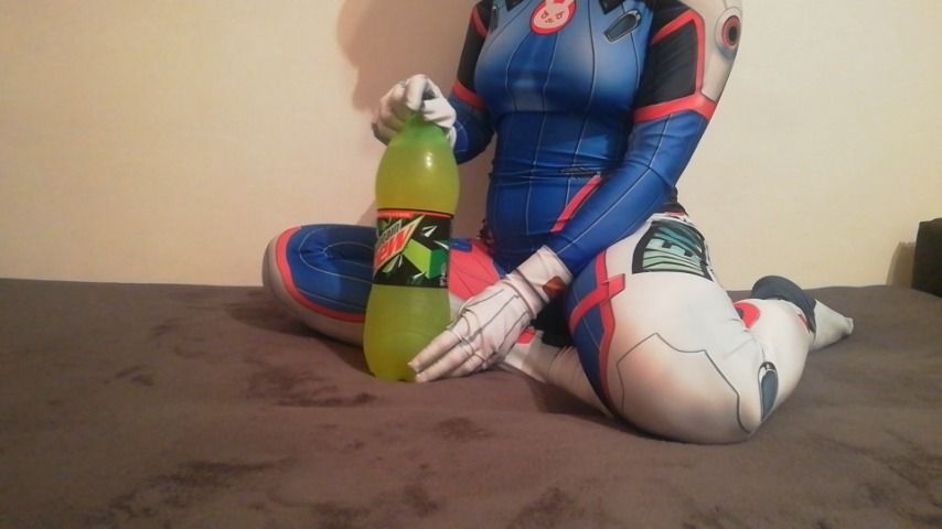 d.va enjoys the gamer juice