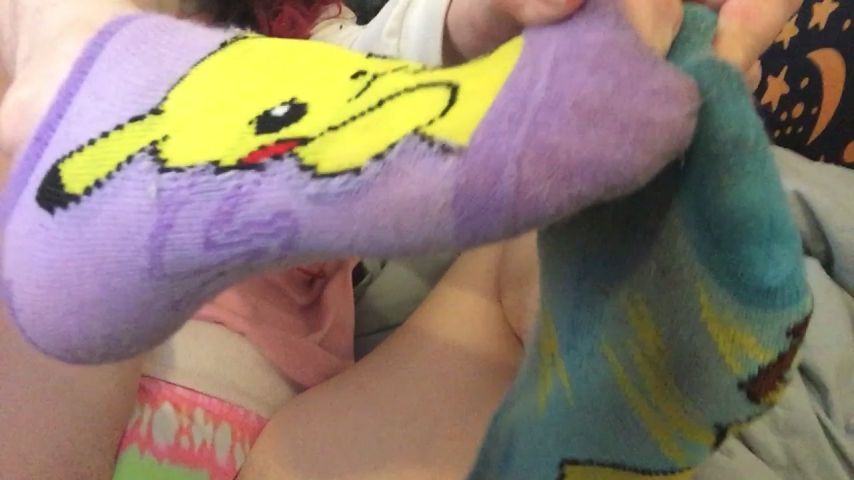 Sniff Teen Stinky Dirty Cute Gym Socks