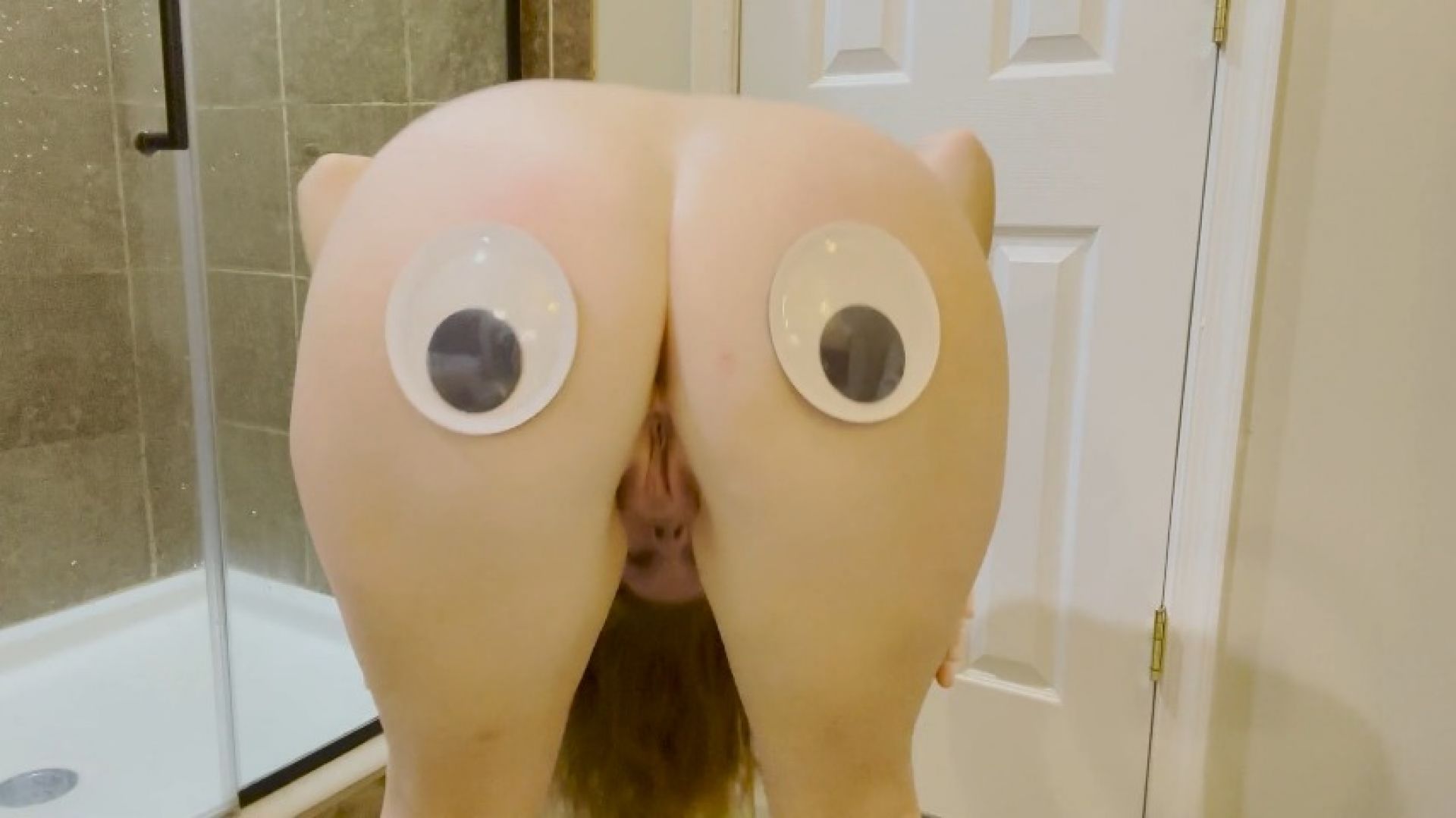 Googly eye Murga position