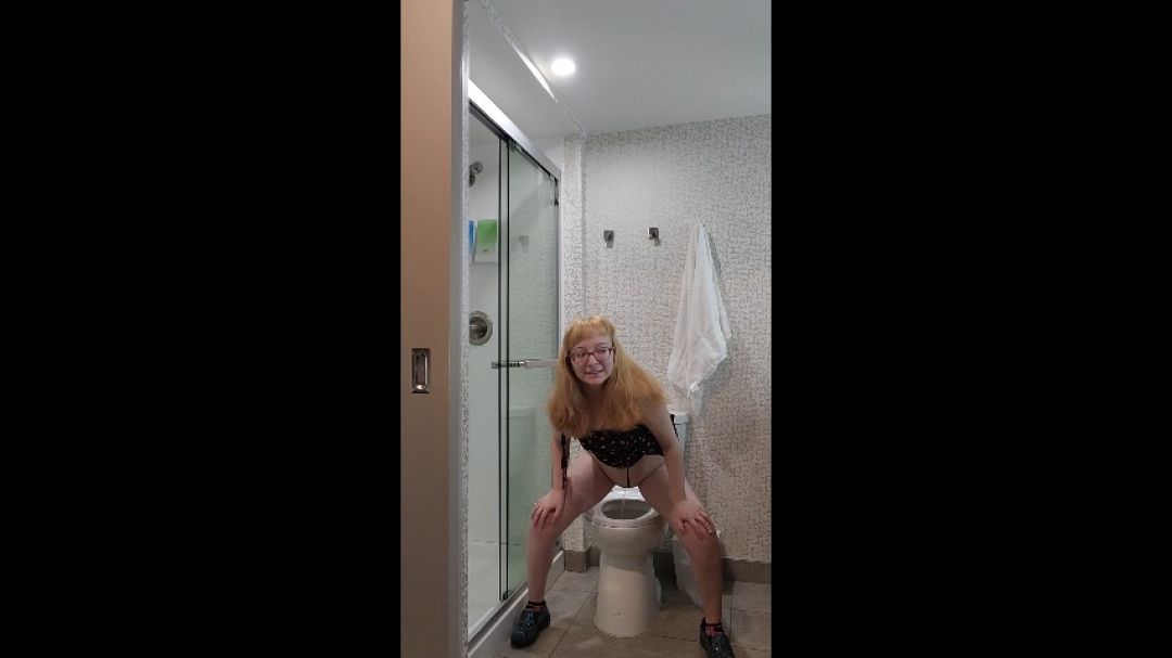 good girl pees and washes her hands