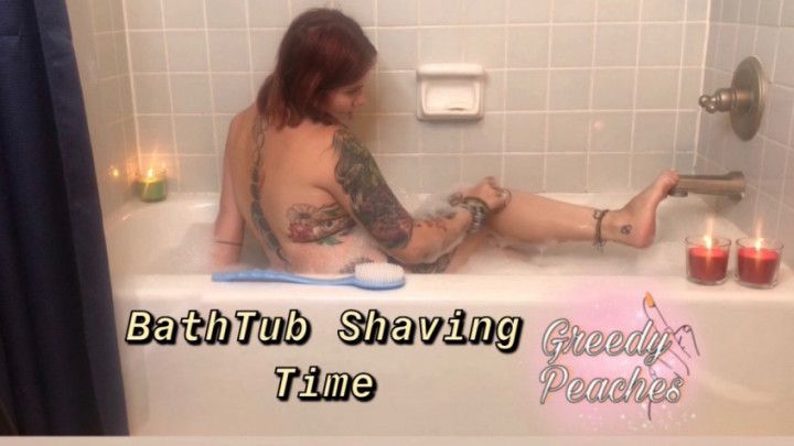 Goddess Shaves her Hairy Legs in Bath