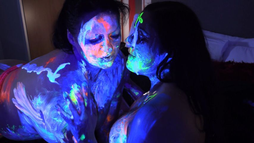 Devon and Leia UV paint fun