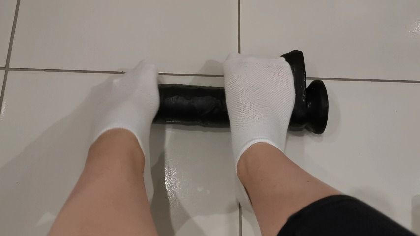 Footfetish white socks dildo