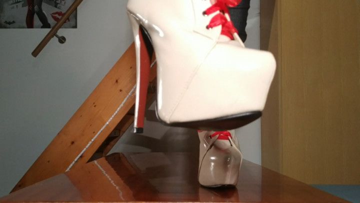 Walk in my red banded platform shoes 02