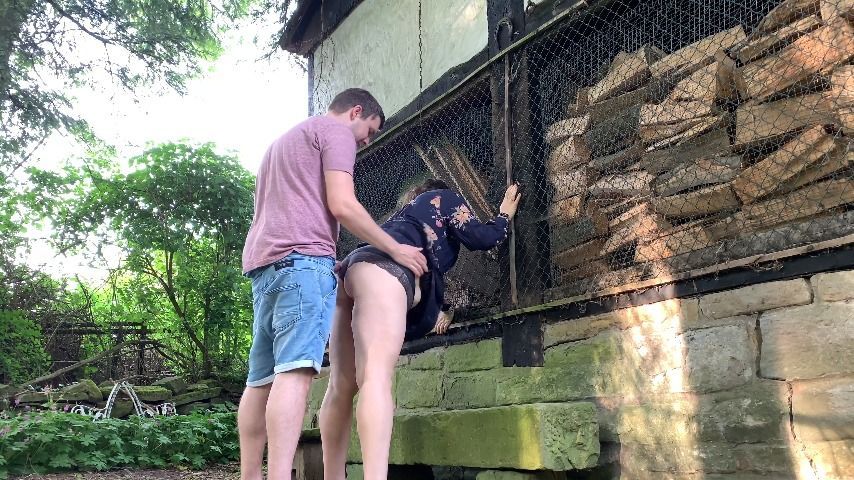 fucking a BBW at a lost barn