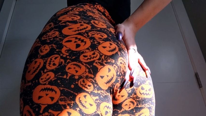 Spooky Leggings Tease