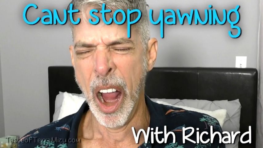 Cant stop yawning - Richard Lennox