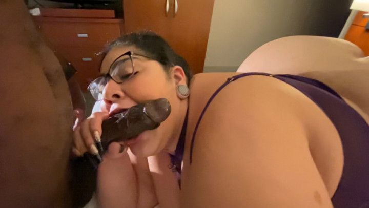 Nerdy BBW Deepthroat w/ Crystal Blue