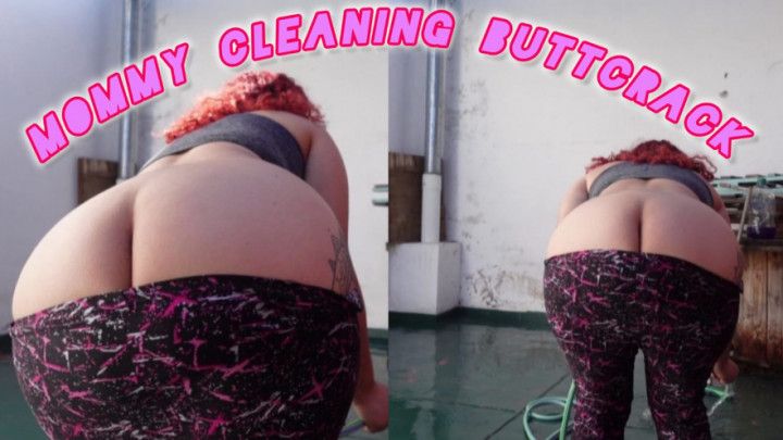 Mommy Cleaning Buttcrack