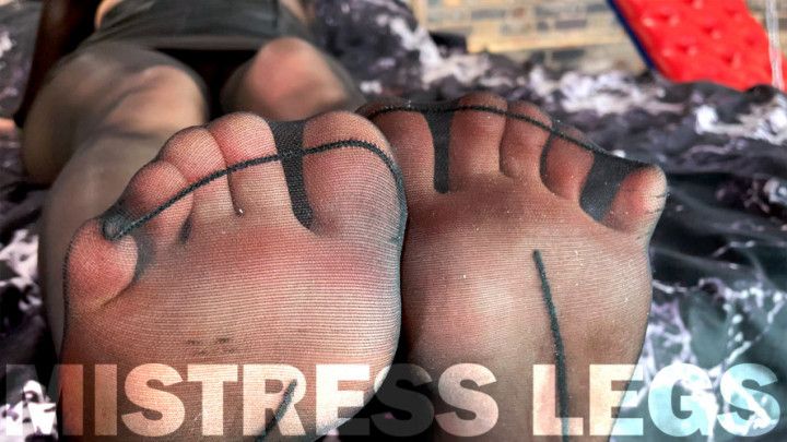 Goddess feet and toes in cute black pantyhose