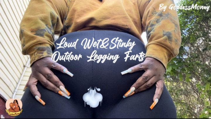 Loud Wet&amp;Stinky Outdoor Legging Farts