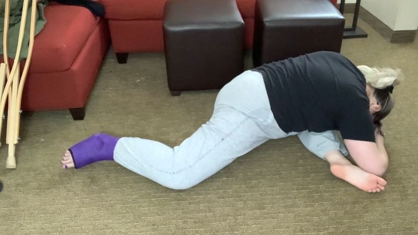 Comfy Yoga in my Purple LLC