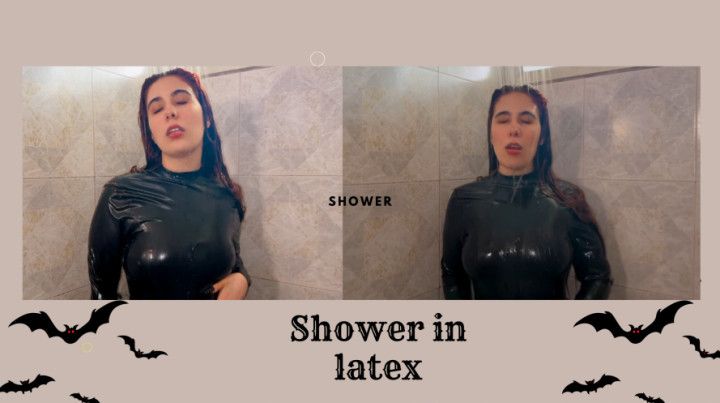 Shower in latex