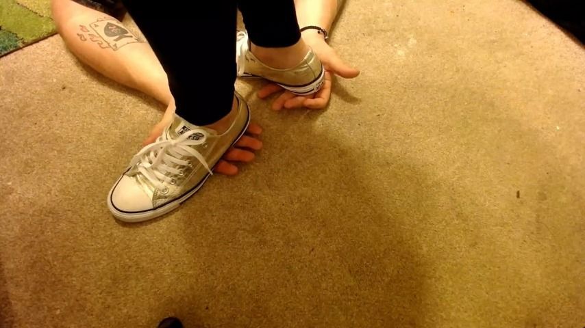 Converse Hand Trample