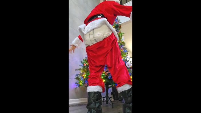 Santa's Helper Makes Mess In Diaper
