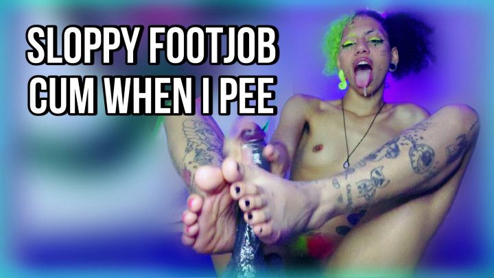 Sloppy Footjob Cum When I Pee
