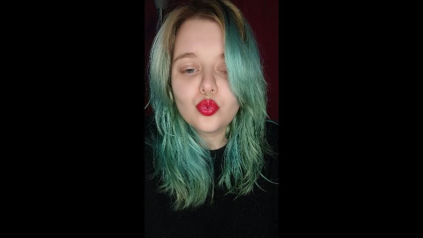 Smoking / lips / lipstick / spit fetish