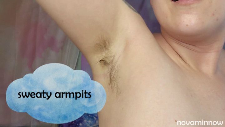 sweaty armpits