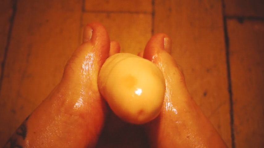 Shimmery oil foot job