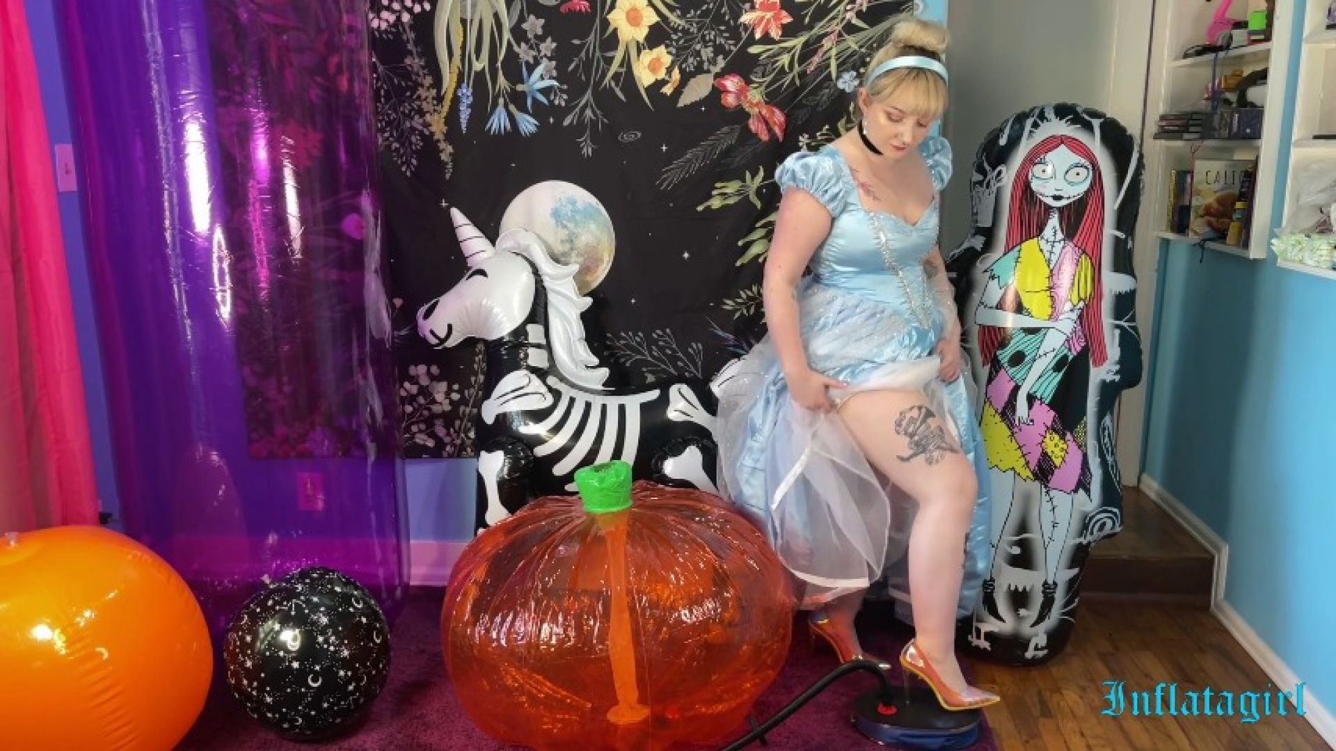 Cinderella Foot Pump Inflates Inflatable Pumpkin