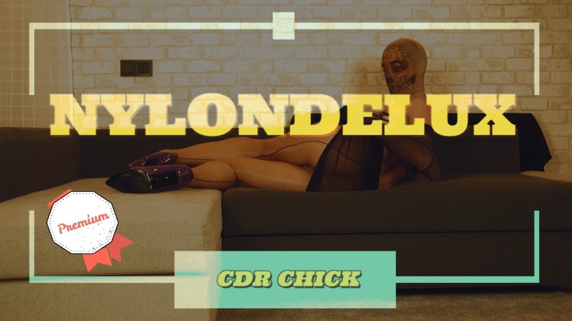 nylondelux in cdr chick pantyhose