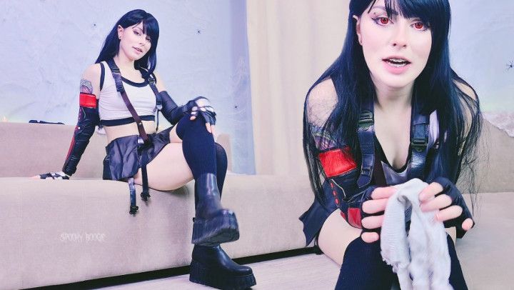 Tifa Lockhart masturbates with panties in her pussy