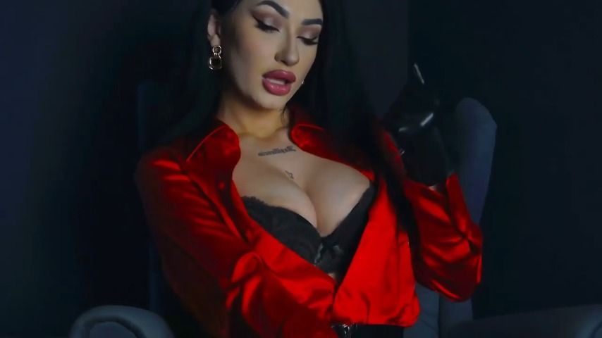 JOI in leather