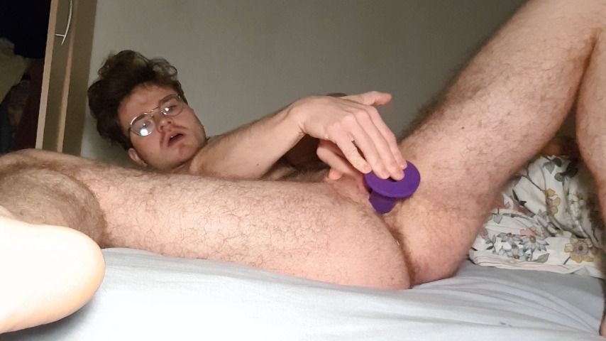 Hairy ftm guy wanking with dildo