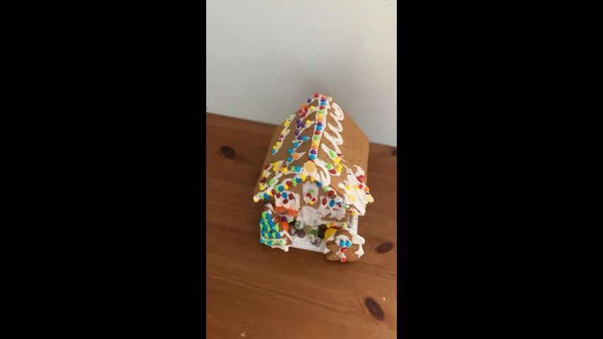 Giantess torments gingerbread man