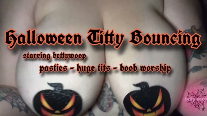 Halloween Titty Bouncing