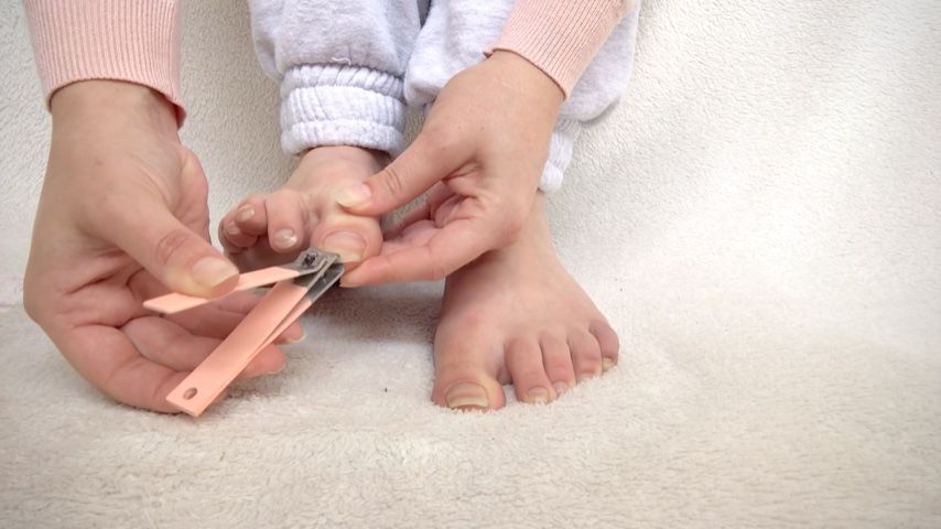 Toenail clipping fetish