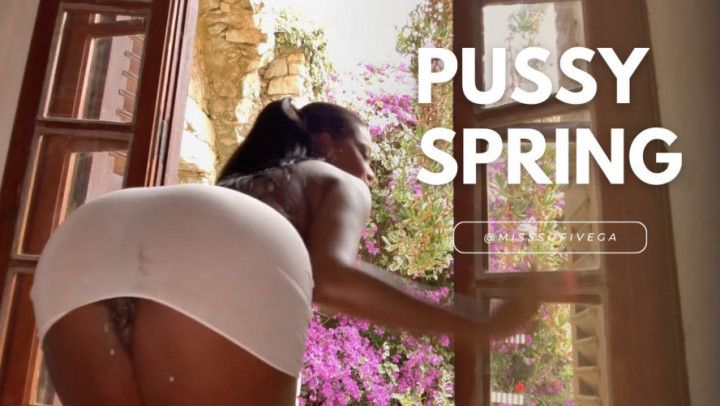 PUSSY SPRING -Masturbating at my Windows