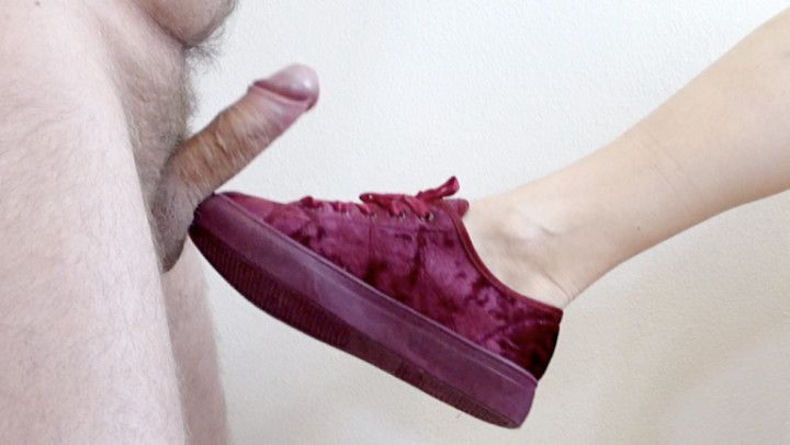 Velvet sneakers footjob