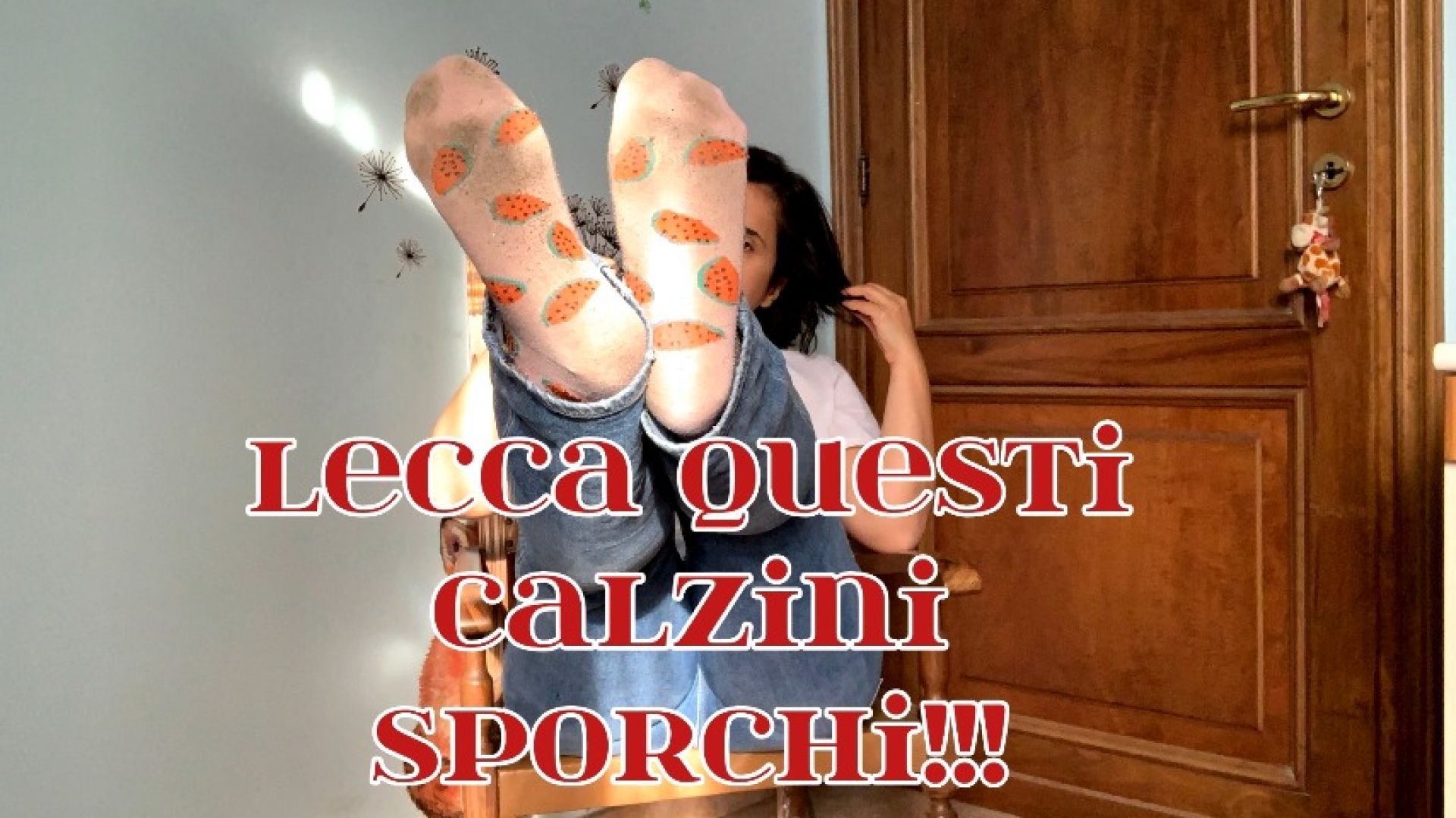 Lecca queste calzini sporchi