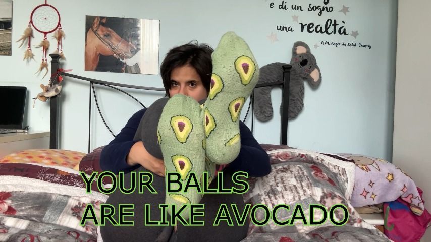 I want to squeeze your balls like an avo