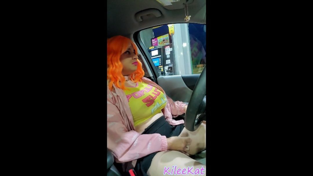 Trap Cumming at Gas Pump