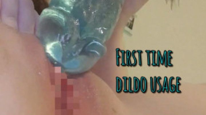 Creamy first time dildo use