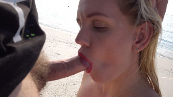 Blowjob at picnic island