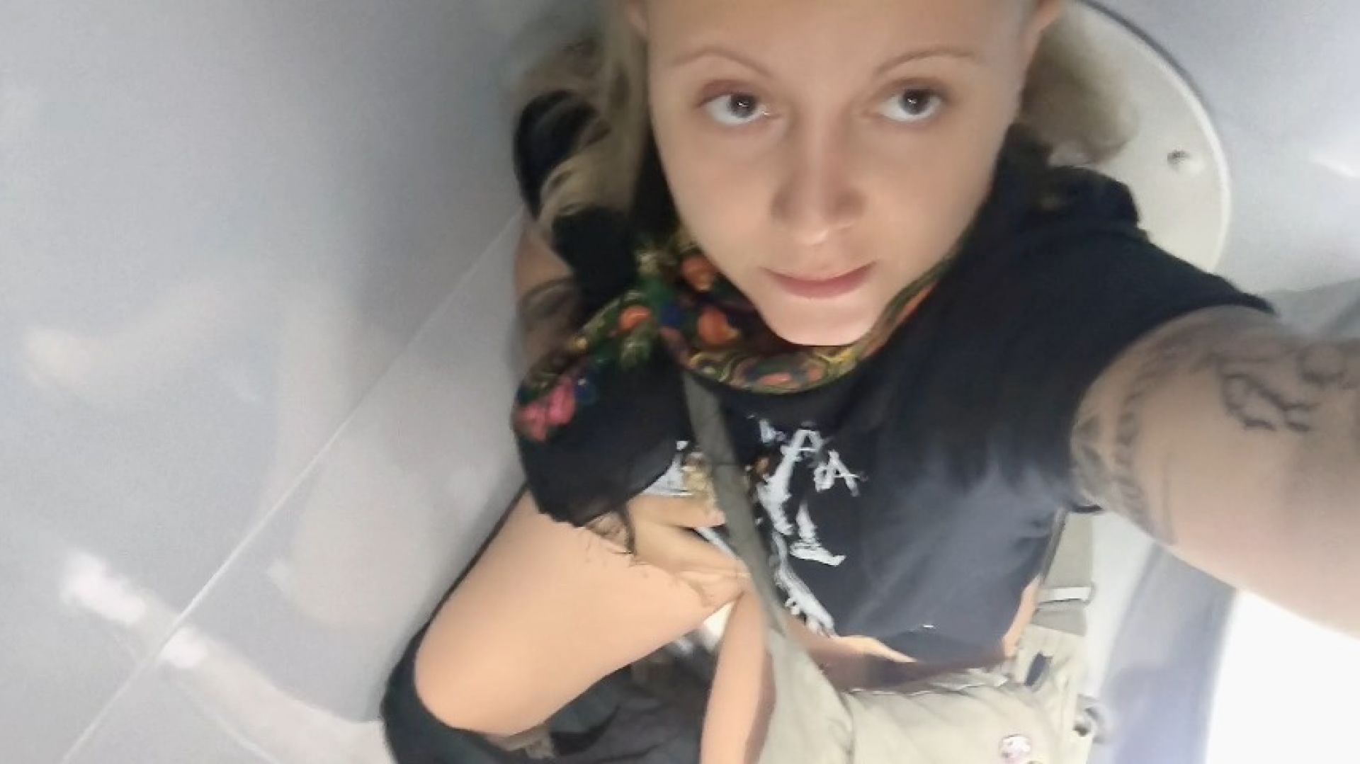 Peeing in the flixbus toilet