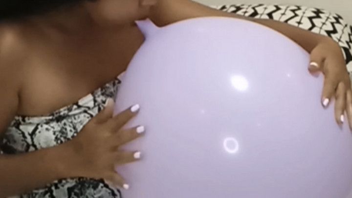 Juju's GIANT purple balloon blow to pop