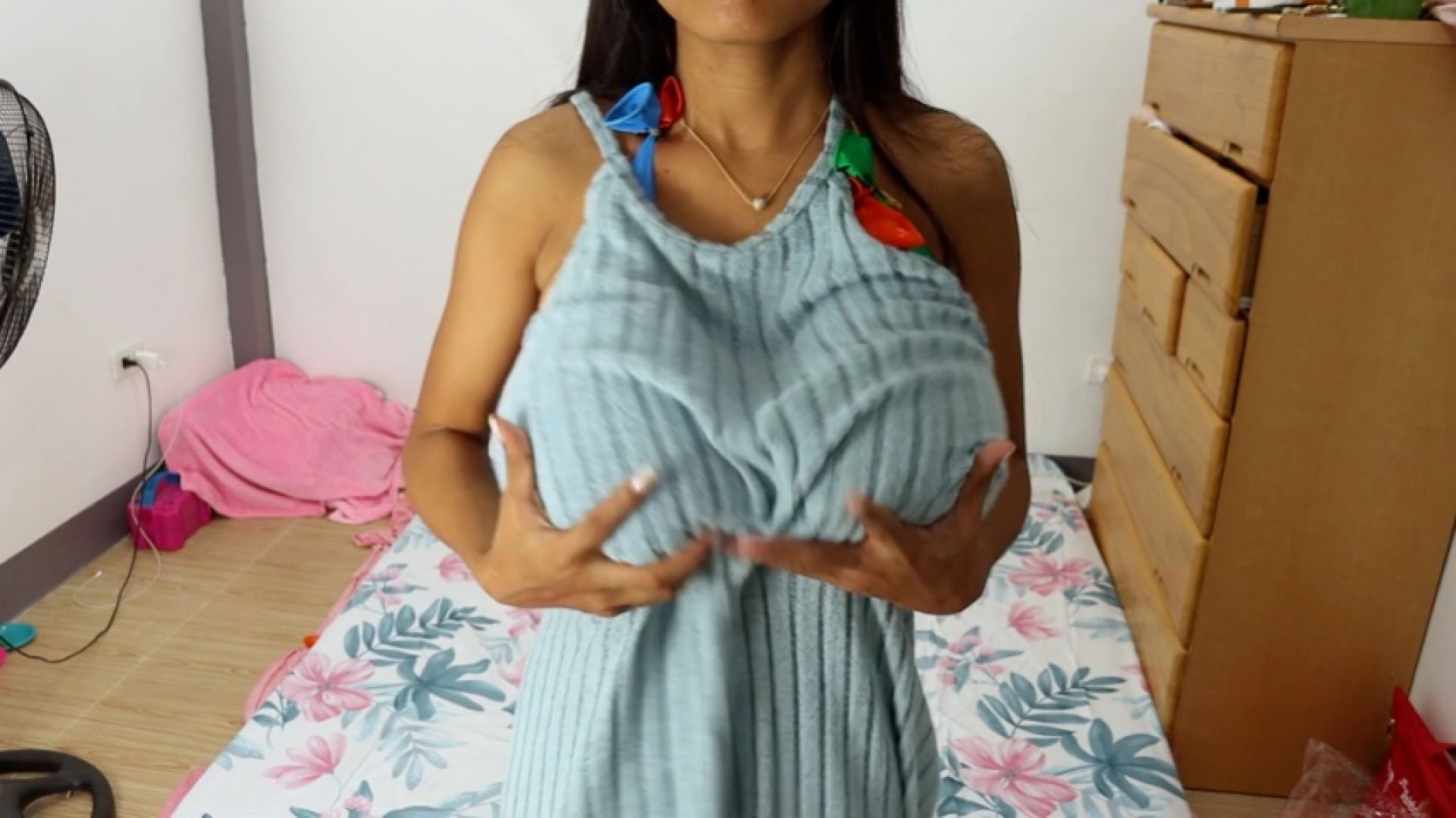 Sexy Camylle Stuffs Her Dress With Water Balloon BOOBS