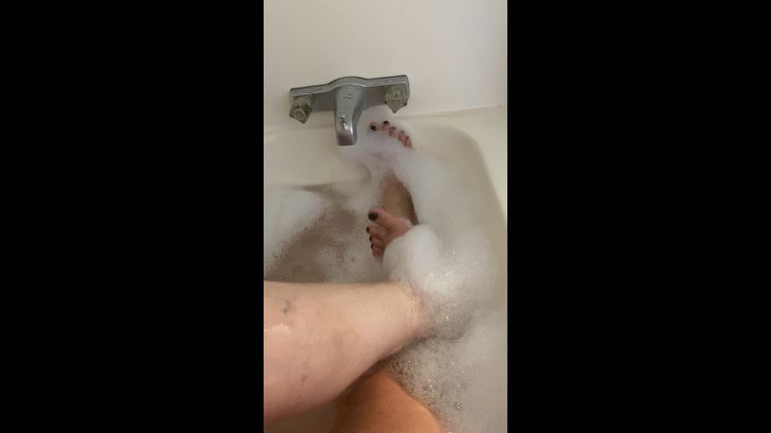 Fun time in the bath