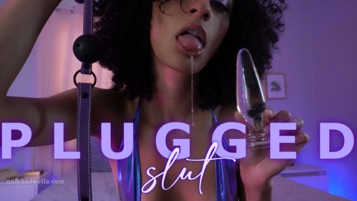 Plugged Slut: Encouraged Bi