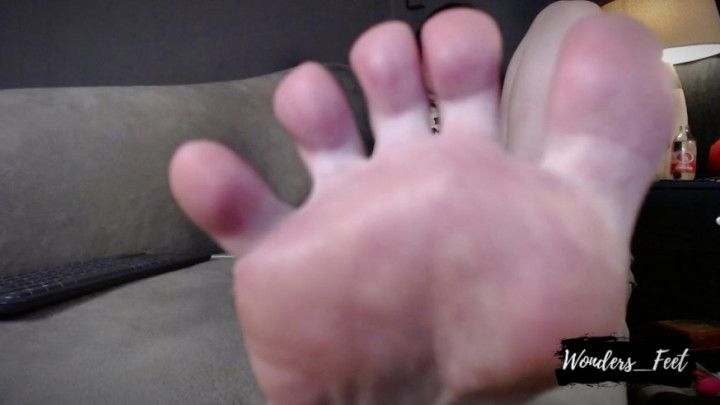 TOES SPREAD